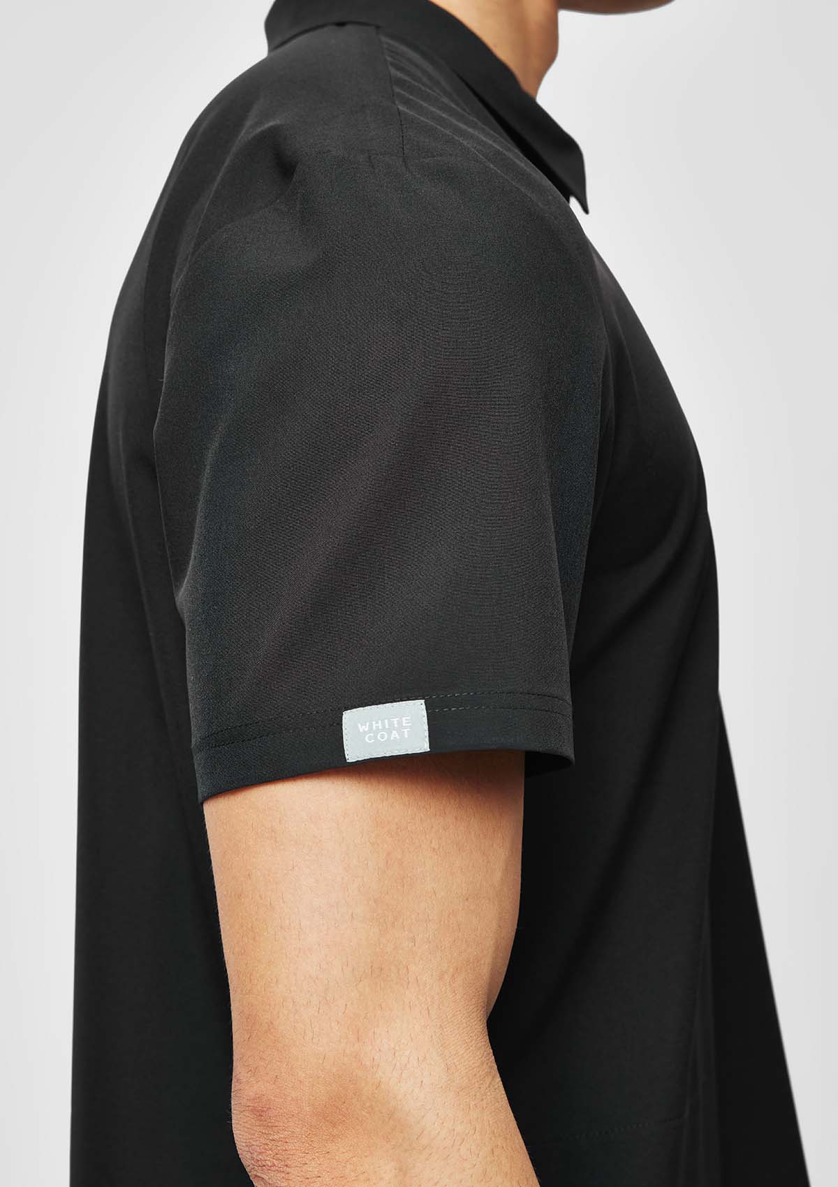 Zip-Up Polo MoveTech® Scrub Top - Men / So Black