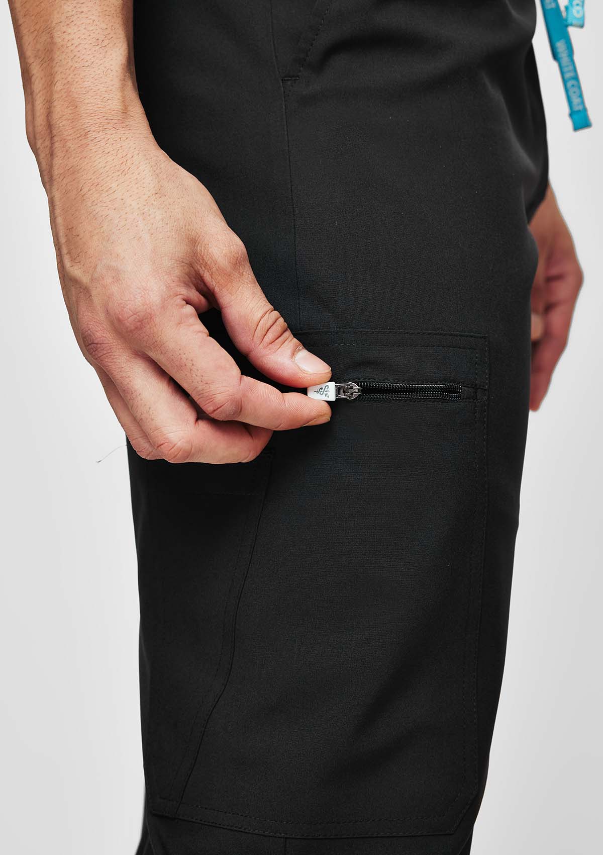 Straight Cut MoveTech® Scrub Pants - Men / So Black