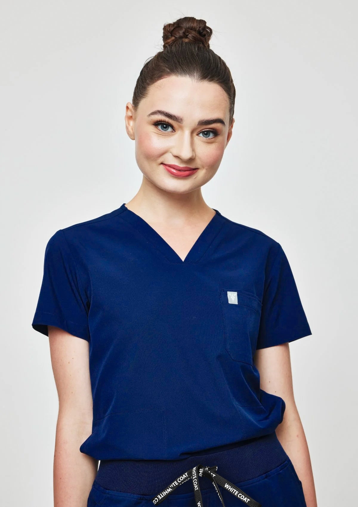 4-Pocket MoveTech® Scrub Top - Women / Navy
